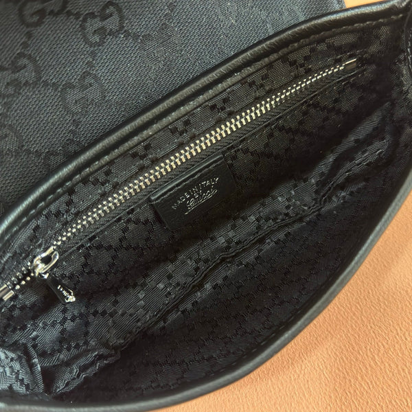 Gucci 26 Jackie Small 21.5cm Black Silver in Canvas 284988