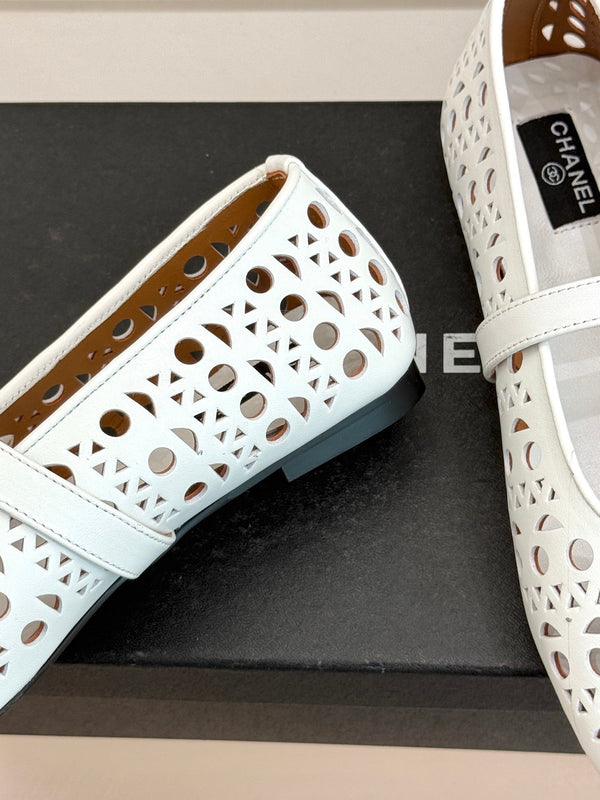 Chanel 26 Classic Double C Perforated Mary Jane Flats White in Cowhide 717777