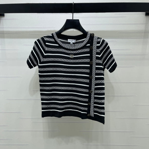 Chanel 26 Short-sleeved Top Black in Nitrile Cotton 373098