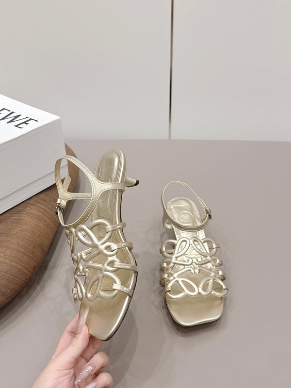 Loewe 26 Sandal 50 Champagne Metallic in Sheepskin 738803