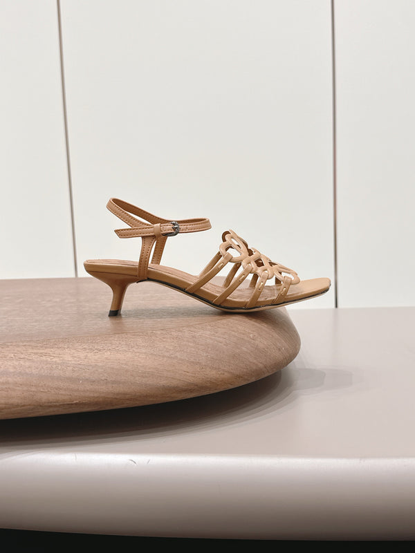 Loewe 26 Sandal 50 Light Camel in Sheepskin 738801