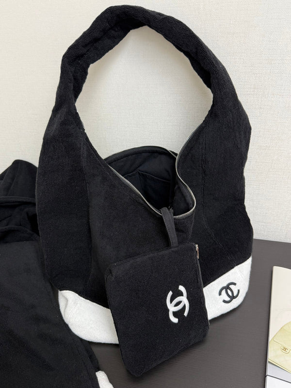 Chanel 2026 Beach Bag 60 Black in Cotton