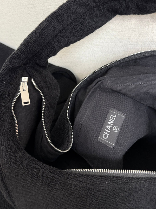 Chanel 2026 Beach Bag 60 Black in Cotton