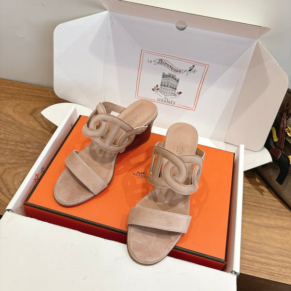 HM  Sandal 60 Beige in Suede 743970