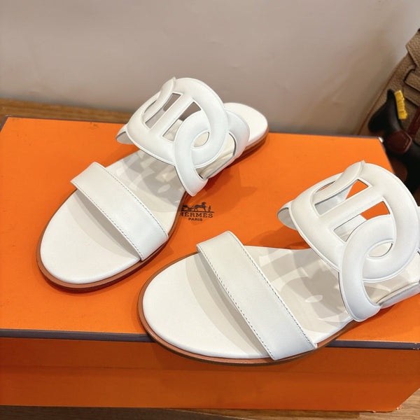HM  Sandal White in Calfskin 743975