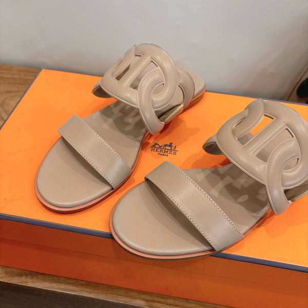HM  Sandal Beige in Calfskin 743977