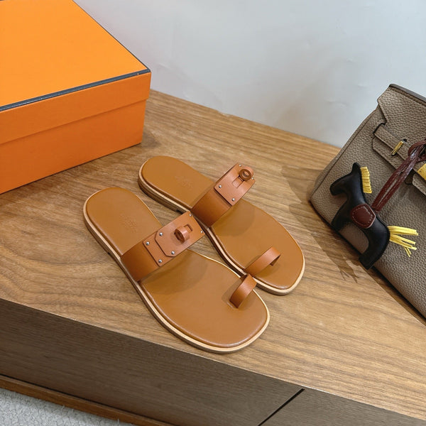 HM  July Sandal Brown in Cowhide 744060