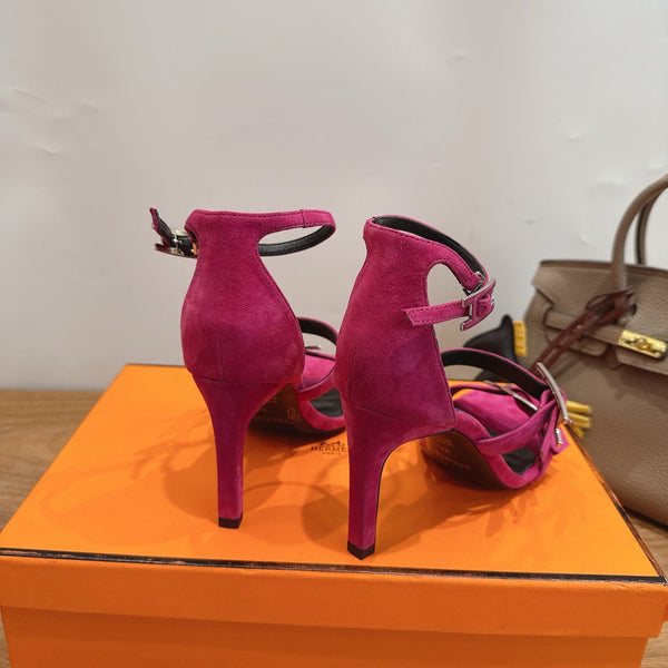 HM  Liv Sandal 10.5 Pink in Deerskin 744076