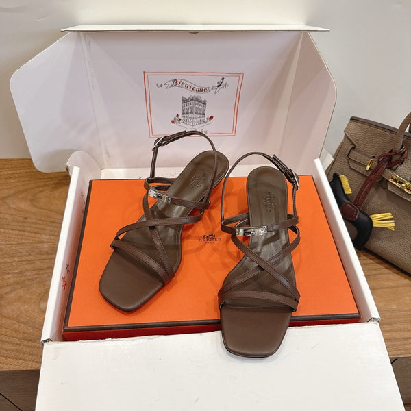 HM  June Sandal Brown in Cowhide 744052