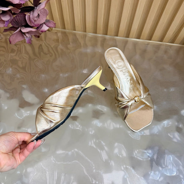 Loew Pebble Soft Sandal 55 Gold in Sheepskin 749421