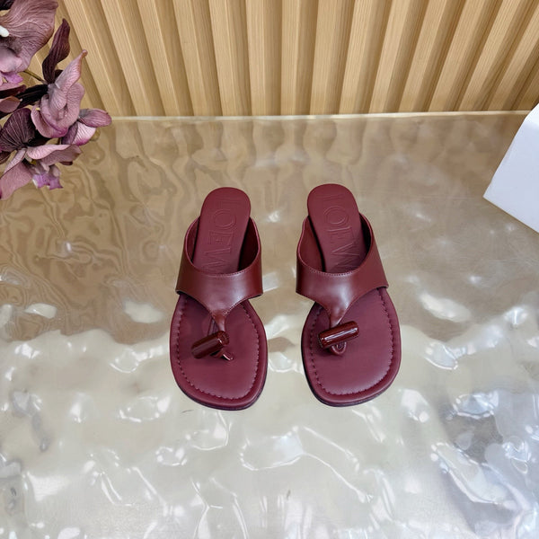 Loew Toggle Sandal Burgundy in Cowhide 749329