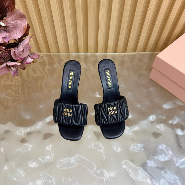 MM Pointed-Toe High Heels 85 Black in Sheepskin 749061