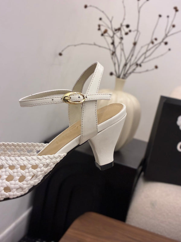 CC Ankle-strap Heeled 60 White in Woven 747970