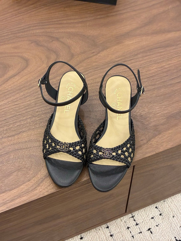 CC Ankle-strap Heeled 60 Black in Woven 747968