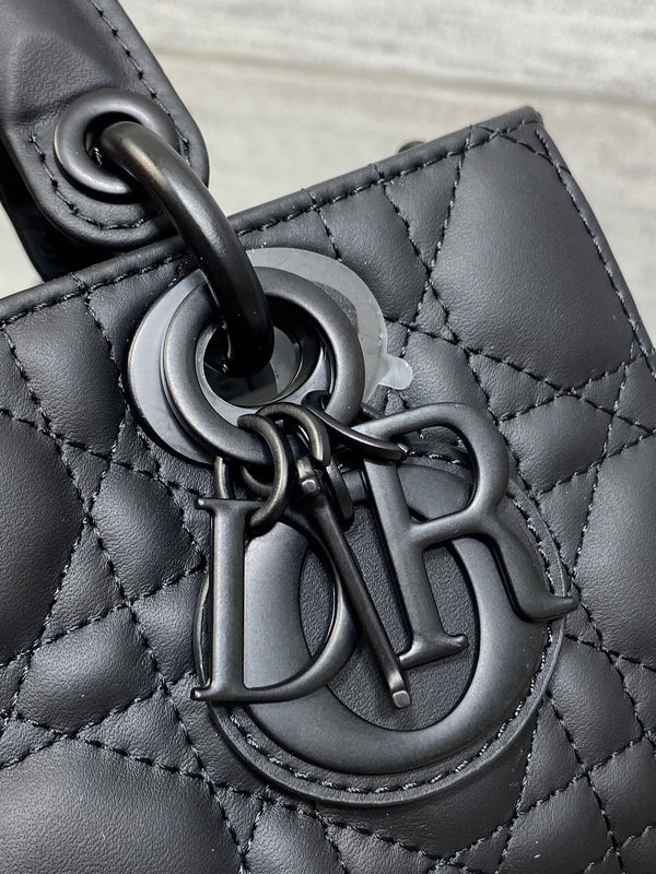 CD Lady D-Joy 19cm Black in Lambskin 286388