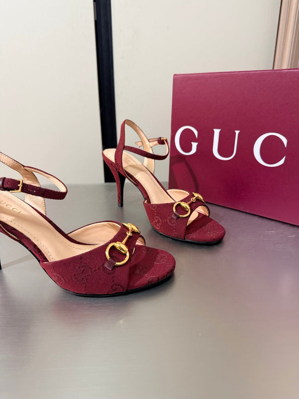 GG Buckle Stiletto Round Toe Heel Height 85mm Burgundy in Monogram 784462