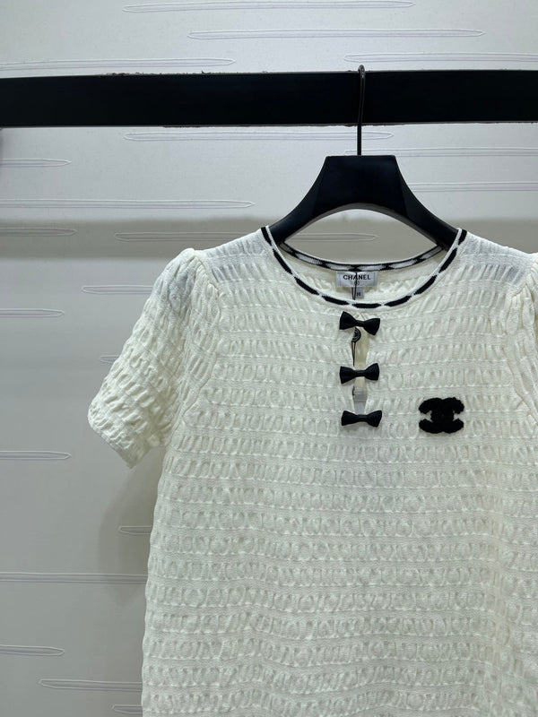 CC Bow-Tie Round Neck Knit Short-Sleeve Dress Set  White in Viscose 387003