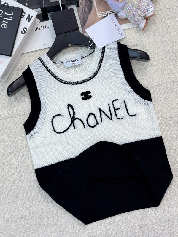 CC 26 Color-Blocked Vest in Tencel 386921