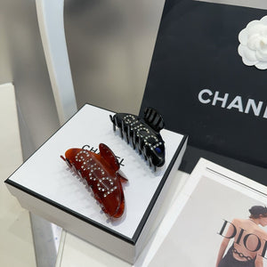GG Crystal Resin Hair Clip 285061