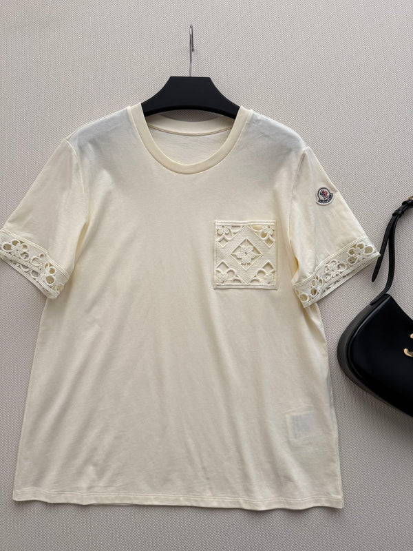 Moncler 26 Short-Sleeve T-Shirt Beige in Cotton 387830