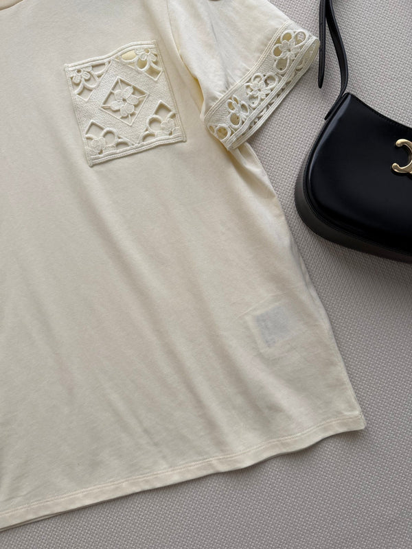Moncler 26 Short-Sleeve T-Shirt Beige in Cotton 387830