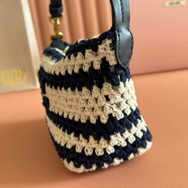 Miu Crochet Pouch Black Cream Cotton