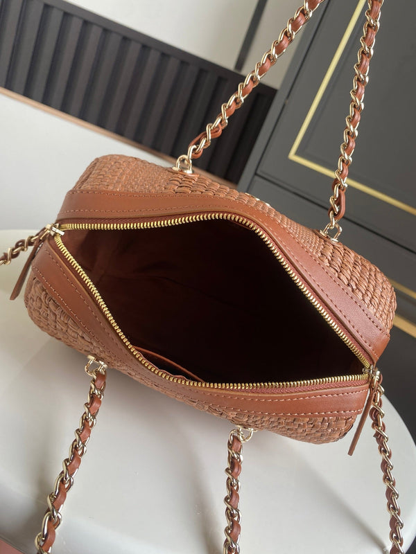 CC Classic Handbag With Chain 18.5cm Brown Woven Coconut Fiber