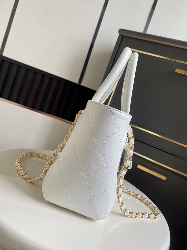 CC Tote Bag 25cm White Caviar Cowhide