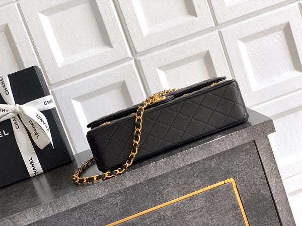 CC Flower Embellished Handbag 25.5cm Black Lambskin