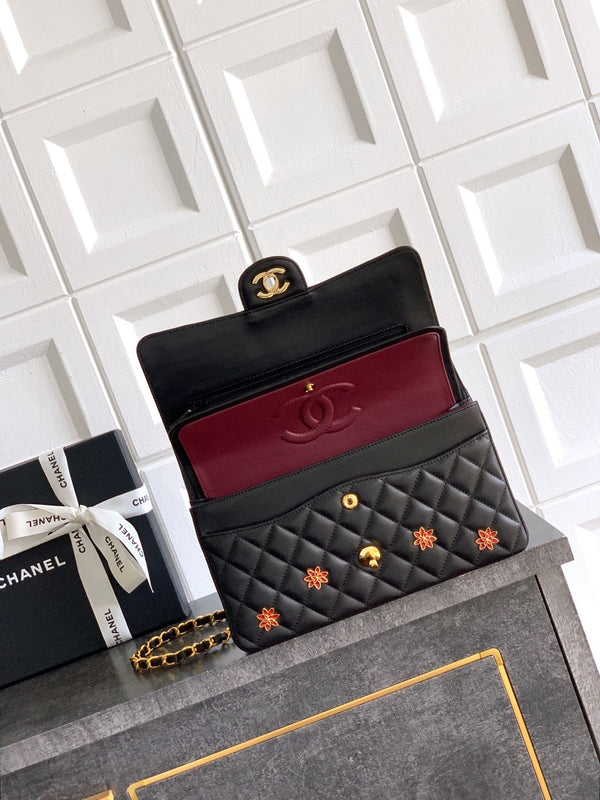 CC Flower Embellished Handbag 25.5cm Black Lambskin