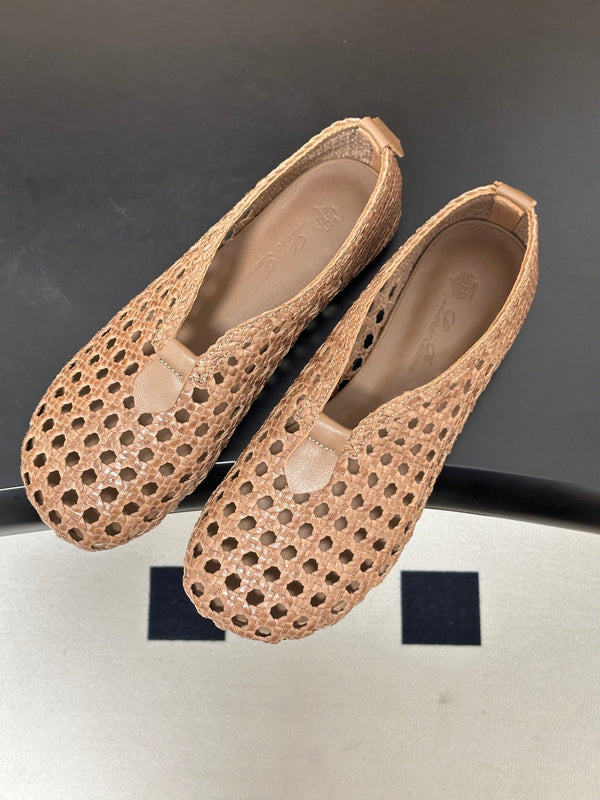 LP 26s Floaty Flats Begie Handwoven Cowhide Leather 235278