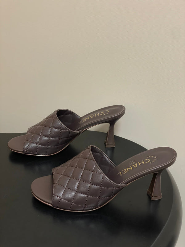 CC Quilted Heeled Sandal 8cm Dark Brown Lambskin 834717