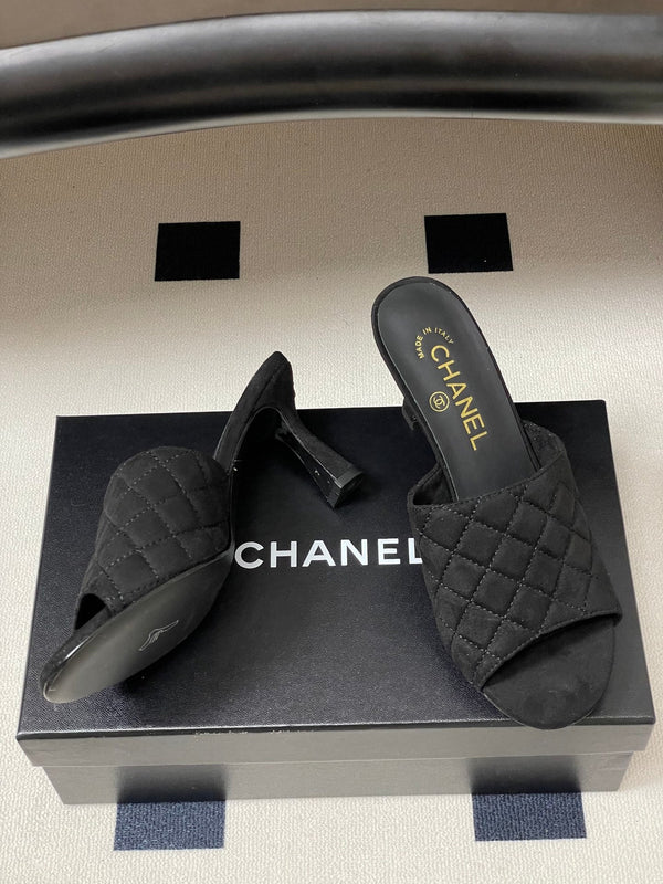 CC Quilted Heeled Sandal 8cm Black Suede 834714
