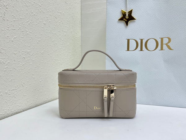 CD Cannage Vanity Chain Bag 19cm Grey Cowhide 158119