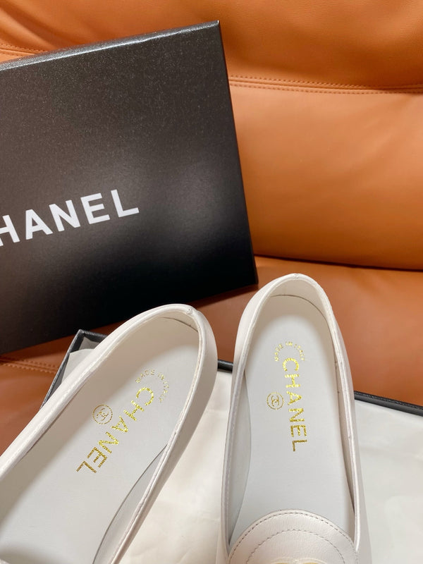 CC 26P Double C Loafers White Black Lambskin & Grosgrain 857976