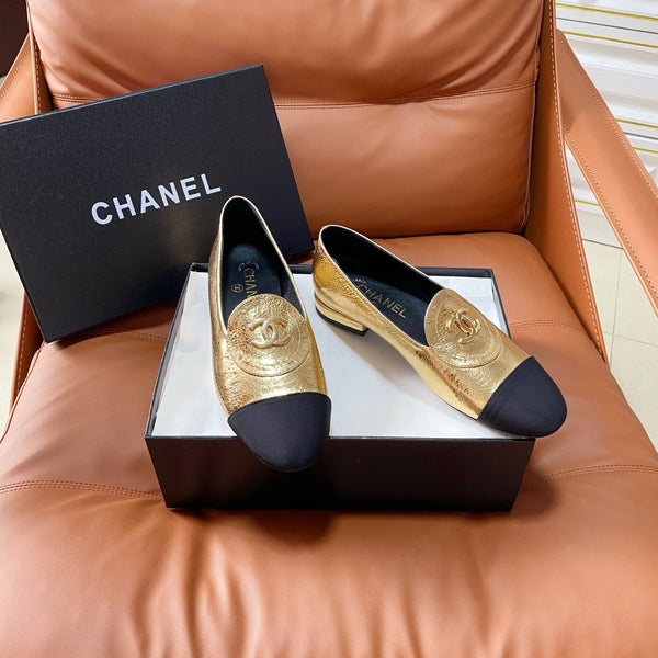 CC 26P Double C Loafers Gold Black Metallic Lambskin & Grosgrain 857974