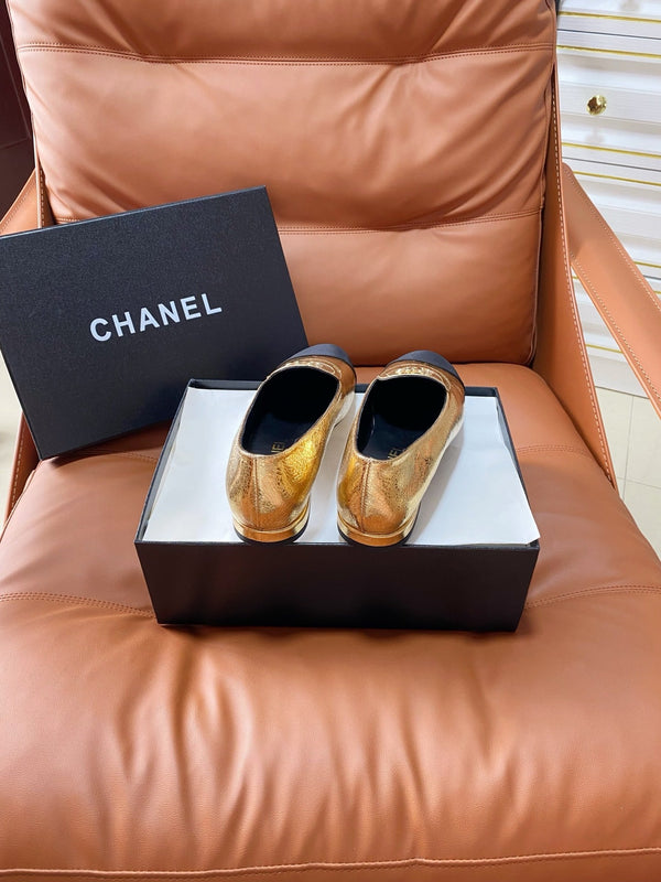 CC 26P Double C Loafers Gold Black Metallic Lambskin & Grosgrain 857974