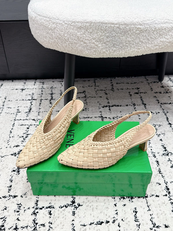 BV 26ss Intrecciato Slingback Heels 5.5cm Begie Woven Leather 858419