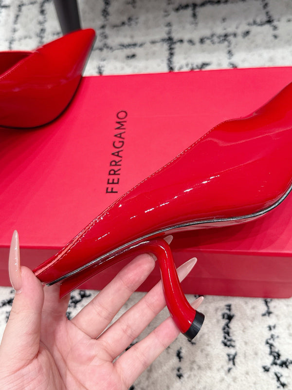FG Itaca Pointed Toe Mules 9.5cm Red Patent Leather 858411