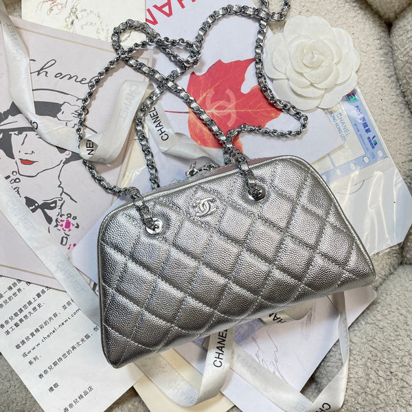 CC 26P Bowling Bag Chain Strap 19.5cn Silver Metallic Caviar Cowhide