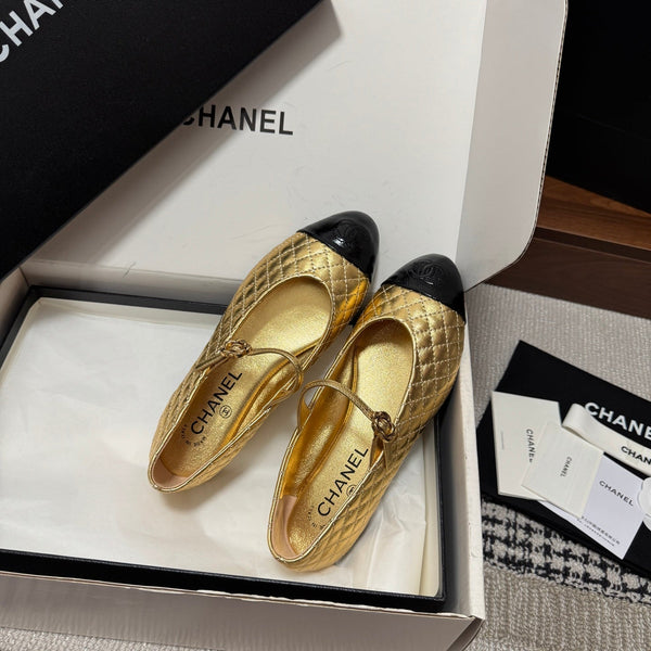 CC 25SS Mary Jane Quilted Gold Black Metallic Lambskin Leather 862425