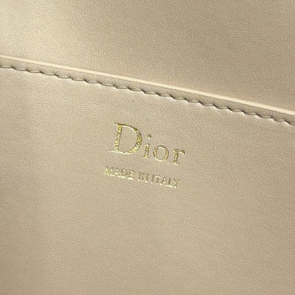 CD Médaillon Envelope Pouch 20.5cm Brown Cowhide Leather GHW 158552