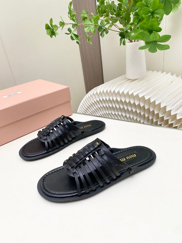 Miu Briarwood Slides Black Cowhide Leather 881413