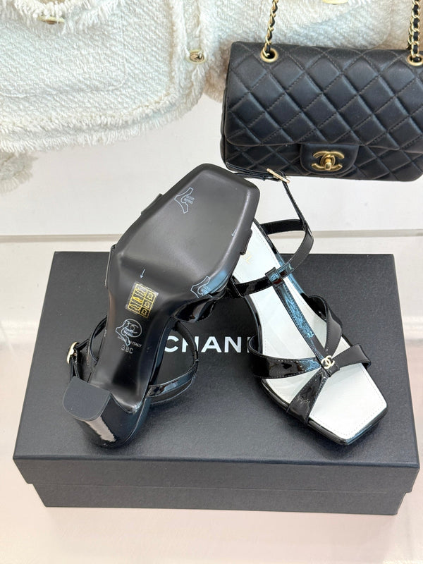 CC 26A Strappy Stiletto Sandals Black Patent Leather 878667