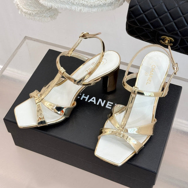 CC 26A Strappy Stiletto Sandals Gold Patent Leather 878664