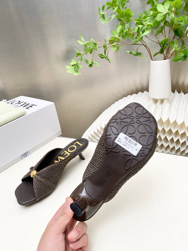 Loew Pebble Soft Sandals Chocolate Lambskin Leather 881363