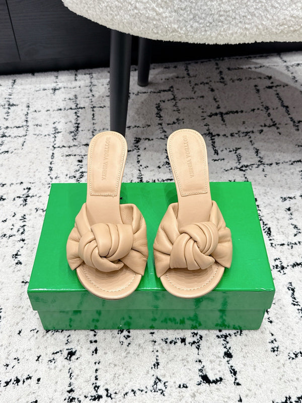 BV Knot Mule Sandals 9cm Beige Lambskin Leather 880938
