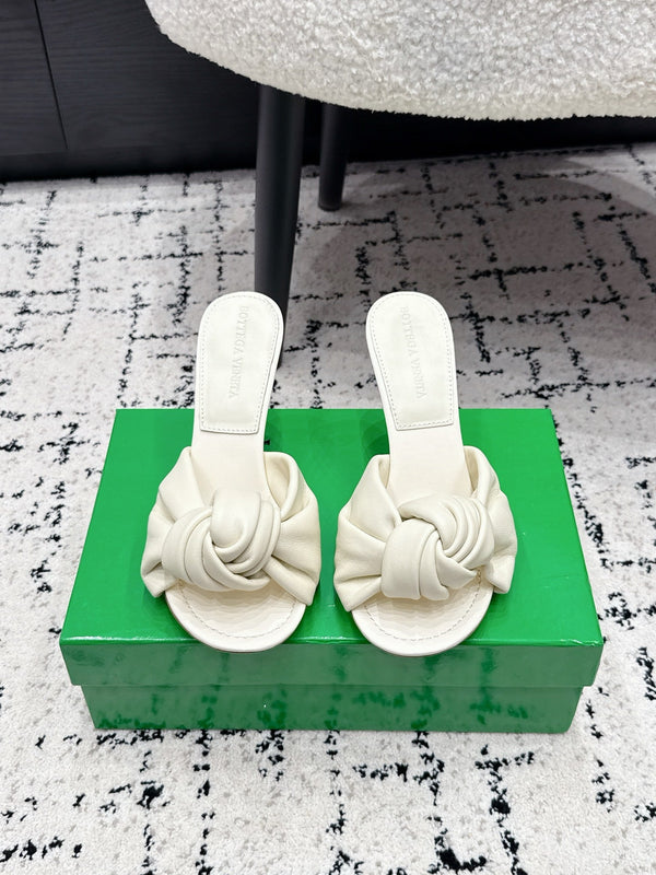 BV Knot Mule Sandals 9cm White Lambskin Leather 880937