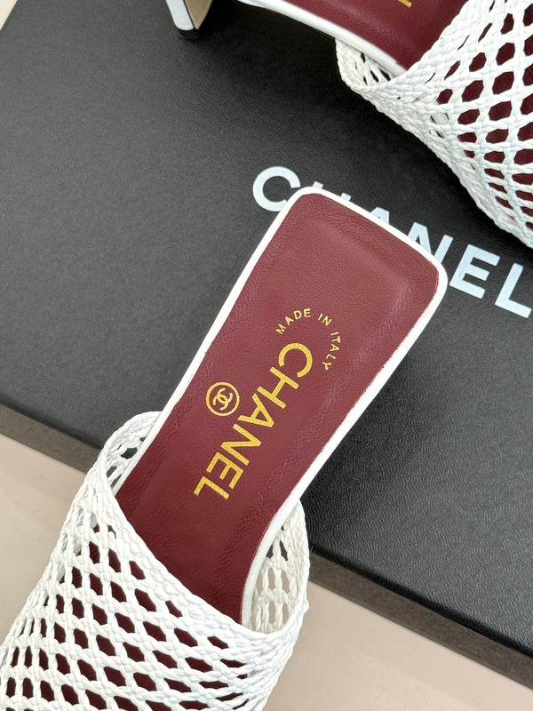 CC Woven Square-Toe Mules White Black Leather 887976