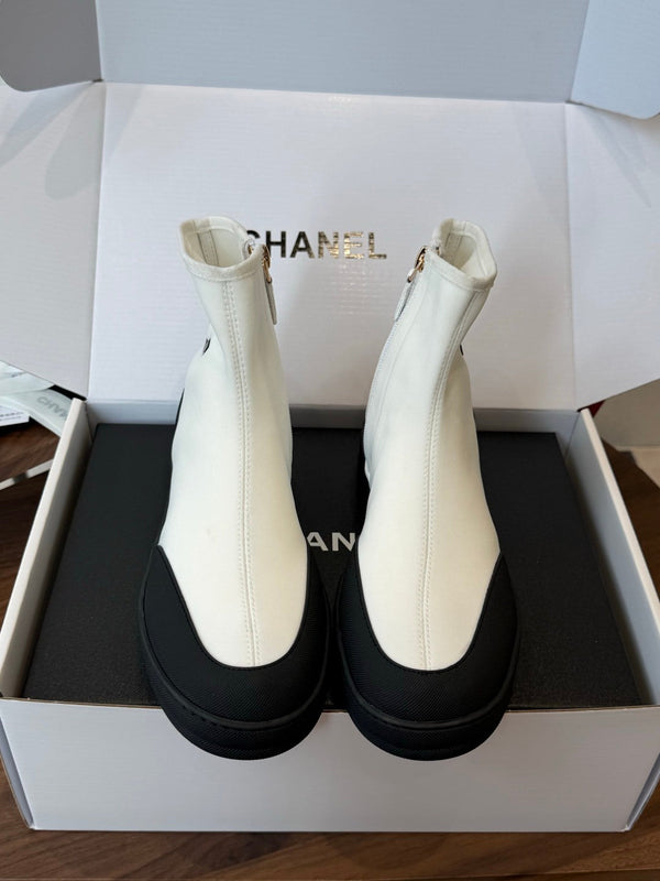 CC Coco Beach 2026 Short Boots Black White Mixed Fibers & Rubber 887679